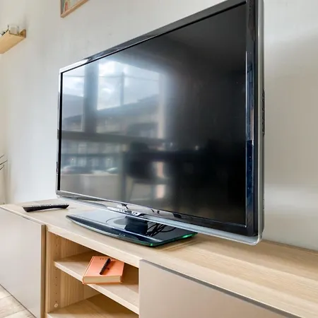 Marine Votre F2 Moderne A * רואן